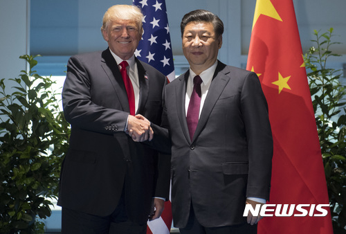 ▲트럼프 대통령과 시진핑 주석이 정상회담을 했지만 미국과 중국의 관세전쟁은 전면전 일보 전까지 와 있다.