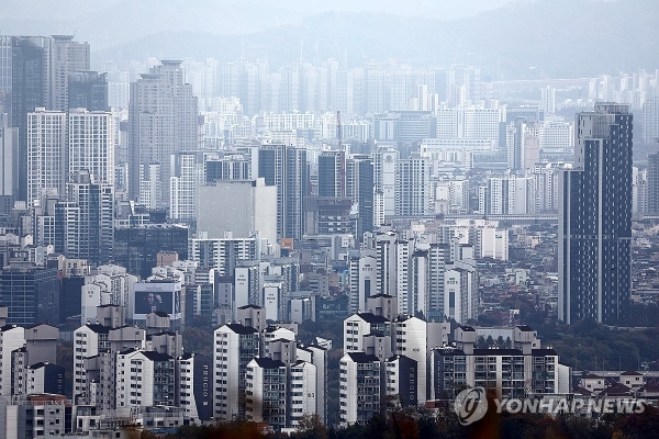 남산에서 바라본 서울 시내 모습