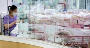 한국여성 왜 아이 안 낳나…英 BBC 저출산 집중조명
